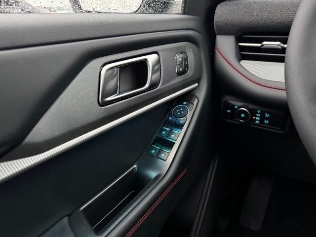 2026 Ford Explorer ST-Line w/Glass Roof + Premium Pkg