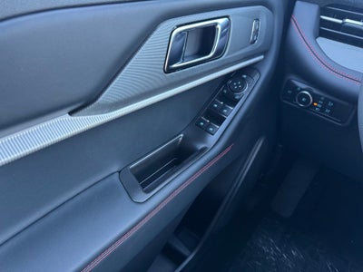 2026 Ford Explorer ST-Line w/Street Pkg