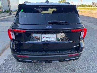 2026 Ford Explorer ST-Line w/Street Pkg