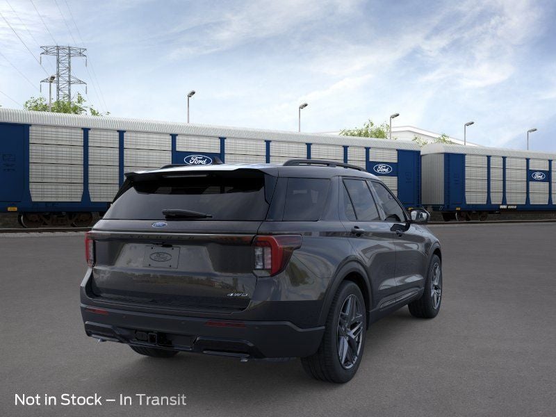 2026 Ford Explorer ST-Line w/Street Pkg