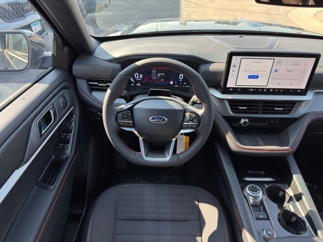 2025 Ford Explorer ST-Line w/Panoramic Vista Roof + Second Row Heated Seats