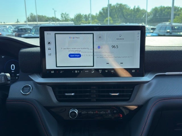 2025 Ford Explorer ST-Line w/Panoramic Vista Roof + Second Row Heated Seats