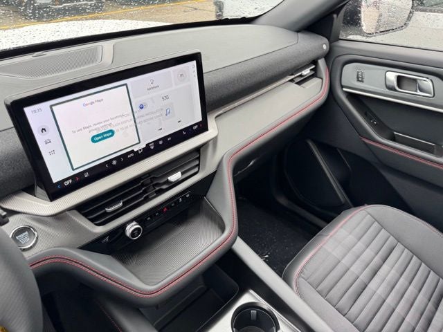 2026 Ford Explorer ST-Line w/Fixed Glass Roof