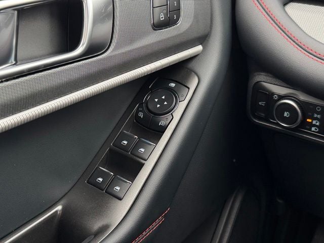 2026 Ford Explorer ST-Line w/Fixed Glass Roof