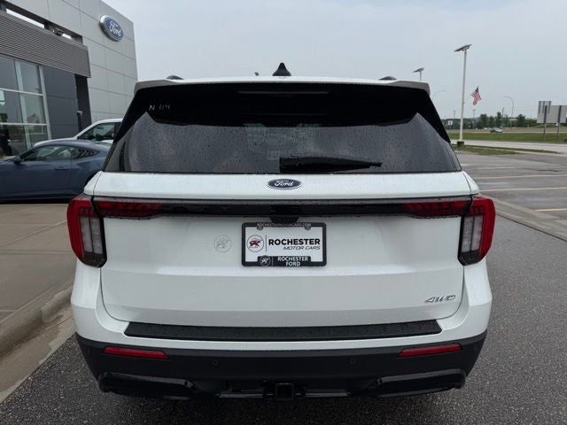 2026 Ford Explorer ST-Line w/Fixed Glass Roof