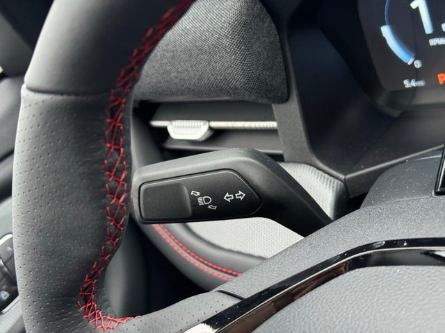 2026 Ford Explorer ST-Line w/Glass Roof + Keyless Entry Keypad