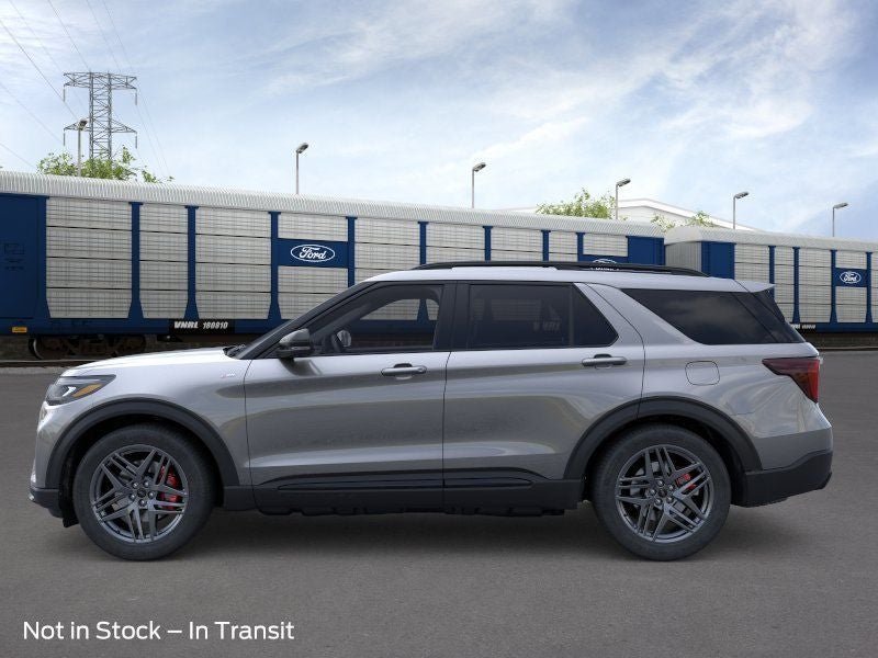 2026 Ford Explorer ST-Line w/Glass Roof + Premium Pkg