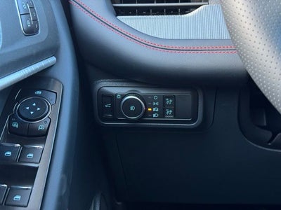 2026 Ford Explorer ST-Line Street Pack