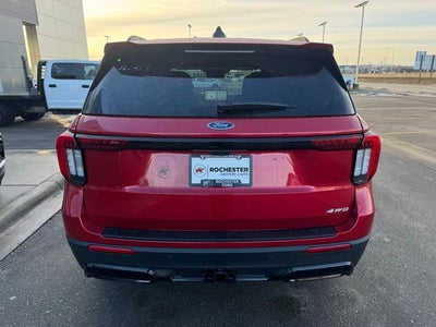 2026 Ford Explorer ST-Line Street Pack