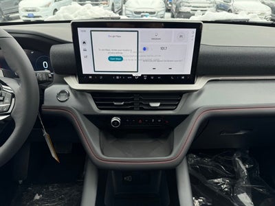 2026 Ford Explorer ST-Line Street Pack