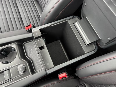 2026 Ford Explorer ST-Line Street Pack