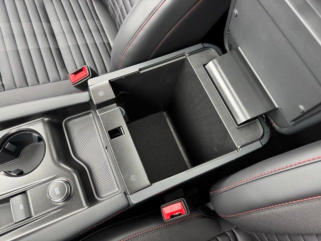 2026 Ford Explorer ST-Line Street Pack