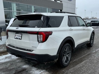 2026 Ford Explorer ST-Line Street Pack