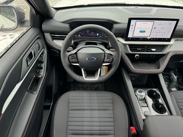 2026 Ford Explorer ST-Line Street Pack