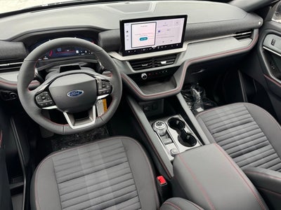 2026 Ford Explorer ST-Line Street Pack