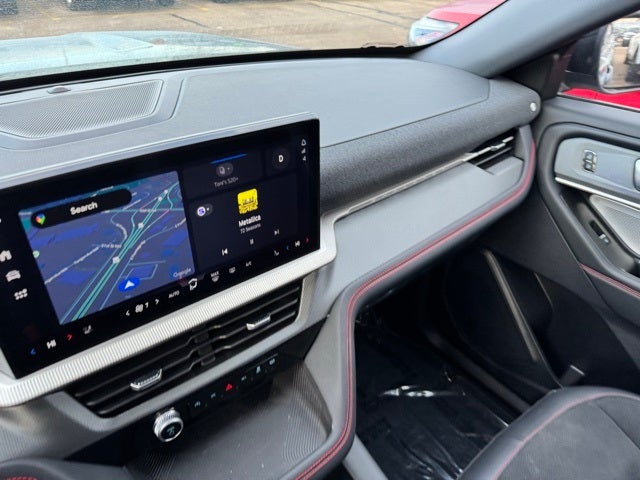 2026 Ford Explorer ST w/Fixed Glass Roof + Massaging Seats