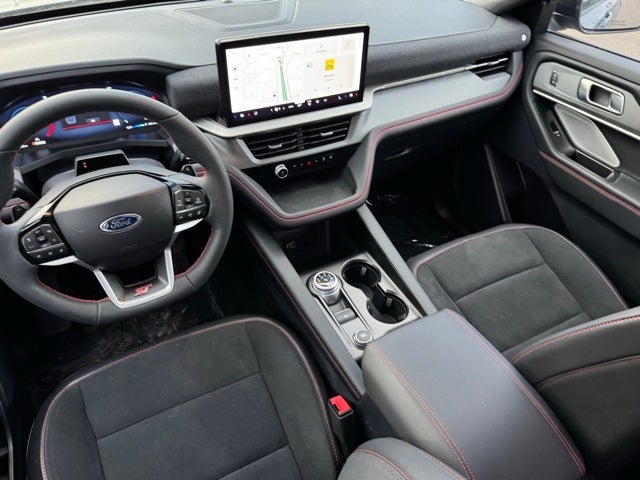 2026 Ford Explorer ST w/Fixed Glass Roof + Massaging Seats