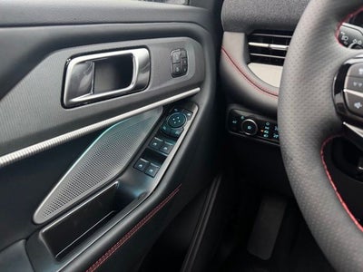 2026 Ford Explorer ST w/Glass Roof + Massaging Seats