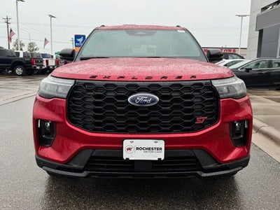 2026 Ford Explorer ST w/Fixed Glass Roof + Massaging Seats