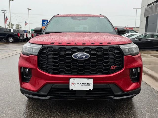 2026 Ford Explorer ST w/Fixed Glass Roof + Massaging Seats