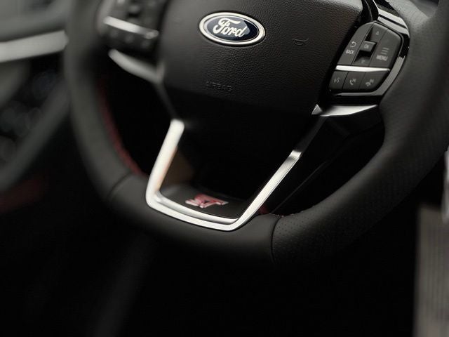 2026 Ford Explorer ST w/Glass Roof + Massaging Seats