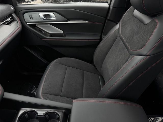 2026 Ford Explorer ST w/Glass Roof + Massaging Seats