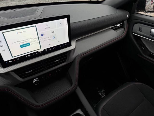 2026 Ford Explorer ST w/Glass Roof + Massaging Seats