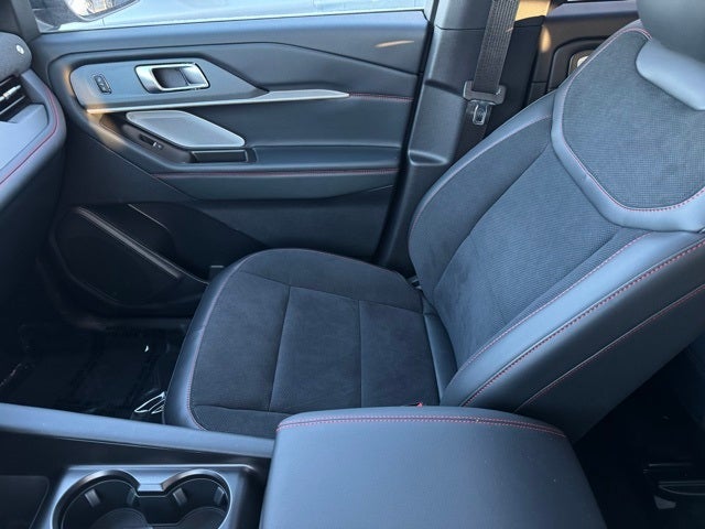 2026 Ford Explorer ST w/Glass Roof + Massaging Seats