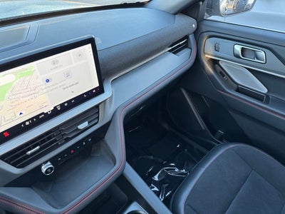 2026 Ford Explorer ST w/Glass Roof + Massaging Seats