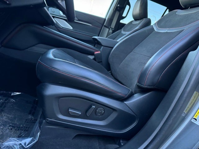 2026 Ford Explorer ST w/Glass Roof + Massaging Seats