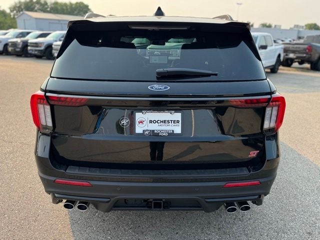 2026 Ford Explorer ST w/Glass Roof + Massaging Seats