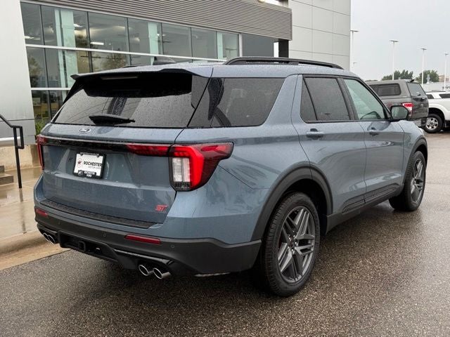 2026 Ford Explorer ST w/Fixed Glass Roof + Massaging Seats