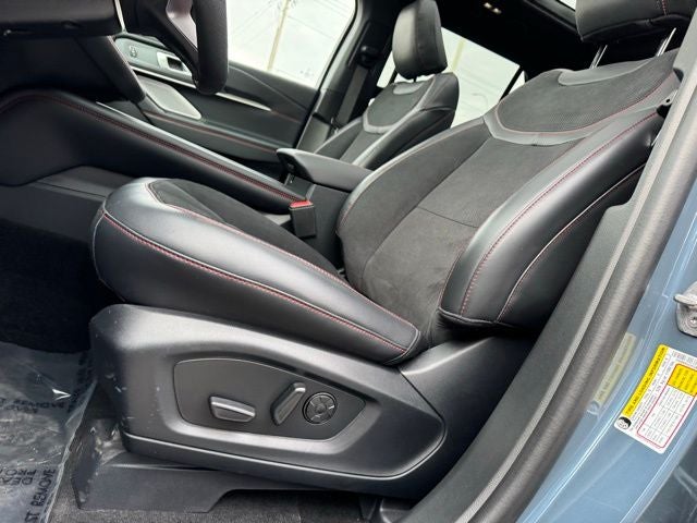 2026 Ford Explorer ST w/Panoramic Glass Roof + Massaging Seats