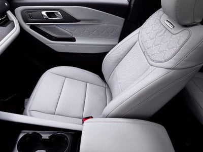 2027 Ford Explorer Platinum w/Panoramic Vista Roof + Ultimate Pkg