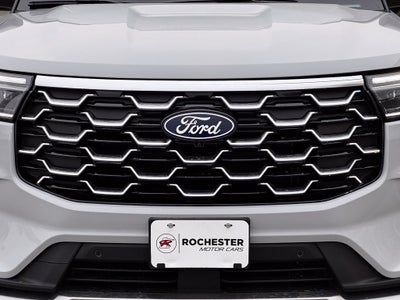 2027 Ford Explorer Platinum w/Panoramic Vista Roof + Ultimate Pkg