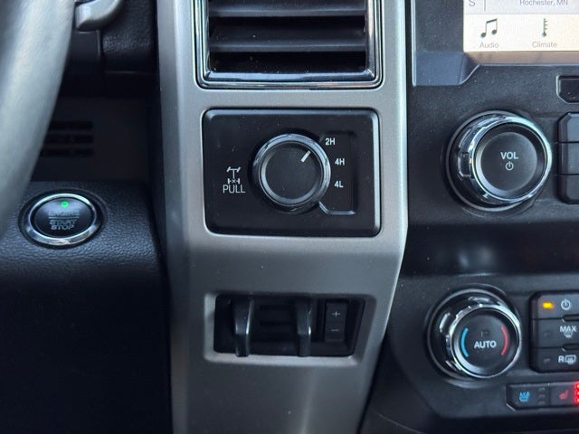 2019 Ford F-250SD Lariat w/ Rear CHMSL Camera + Ultimate Package