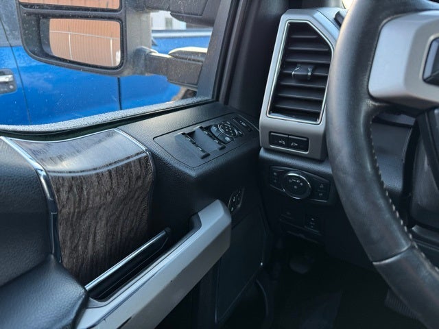 2019 Ford F-250SD Lariat w/ Rear CHMSL Camera + Ultimate Package