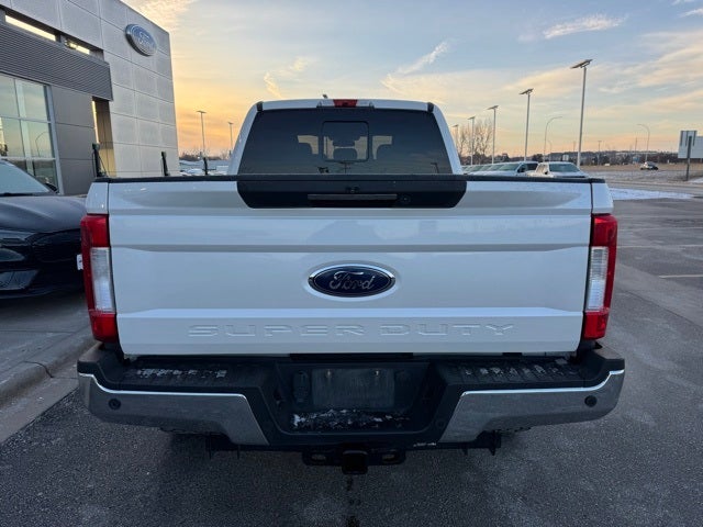 2019 Ford F-250SD Lariat w/ Rear CHMSL Camera + Ultimate Package