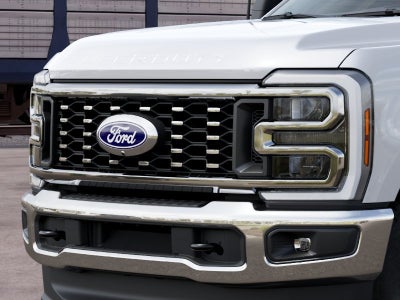 2027 Ford F-350SD XLT w/ Premium Package and 5th Wheel Prep