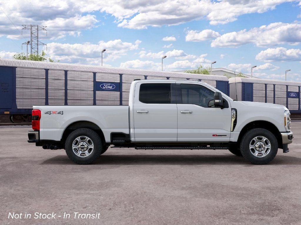 2027 Ford F-350SD XLT w/ Premium Package and 5th Wheel Prep