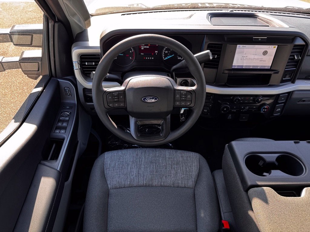 2027 Ford F-350SD XLT w/5th Wheel Prep + 360 Camera