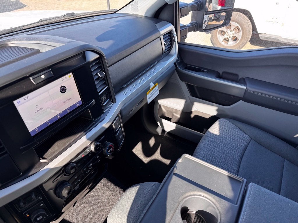 2027 Ford F-350SD XLT w/5th Wheel Prep + 360 Camera
