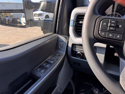 2027 Ford F-350SD XLT w/5th Wheel Prep + 360 Camera