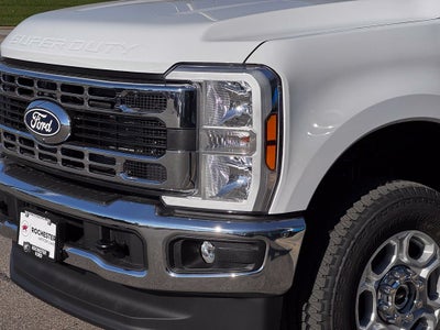 2027 Ford F-350SD XLT w/5th Wheel Prep + 360 Camera
