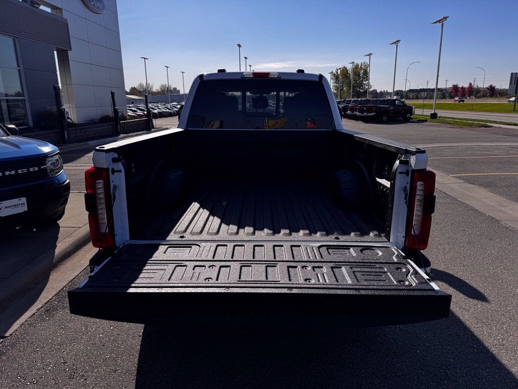 2027 Ford F-350SD XLT w/5th Wheel Prep + 360 Camera