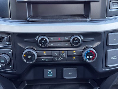 2027 Ford F-350SD XLT w/5th Wheel Prep + 360 Camera
