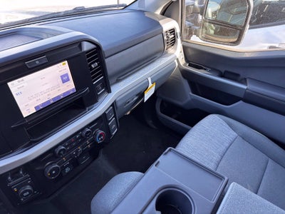 2027 Ford F-350SD XLT w/5th Wheel Prep + 360 Camera