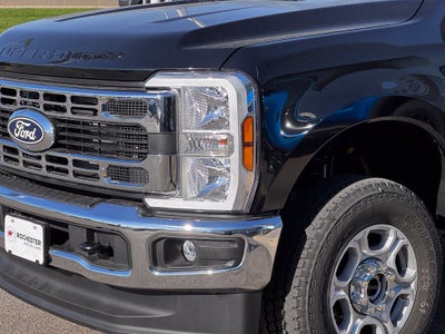 2027 Ford F-350SD XLT w/5th Wheel Prep + 360 Camera