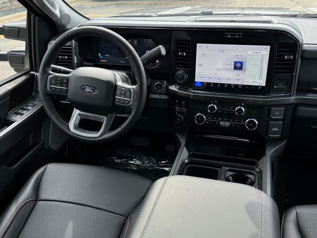 2027 Ford F-350SD Lariat