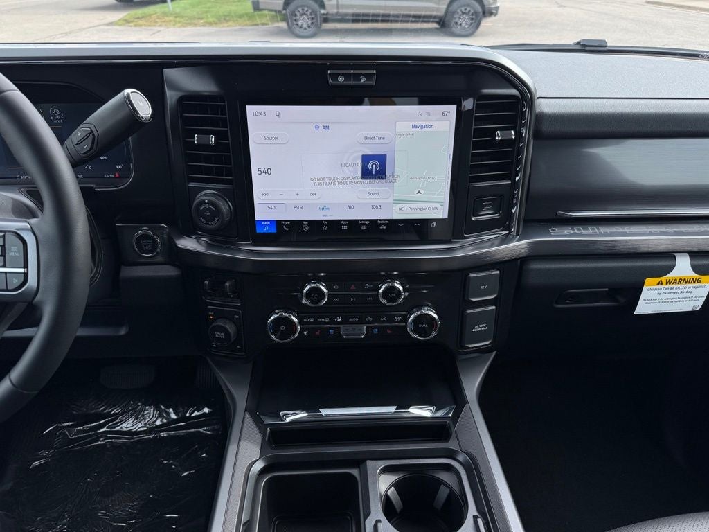 2027 Ford F-350SD Lariat
